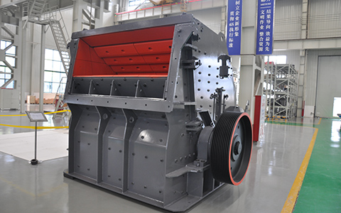 電機(jī)功率200kW，應(yīng)該配置哪種破碎機(jī)?